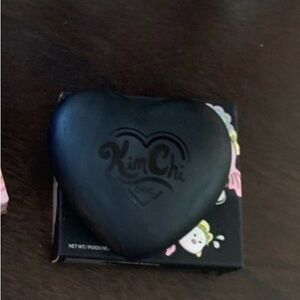 KimChi Chic Heart-Shaped catfished